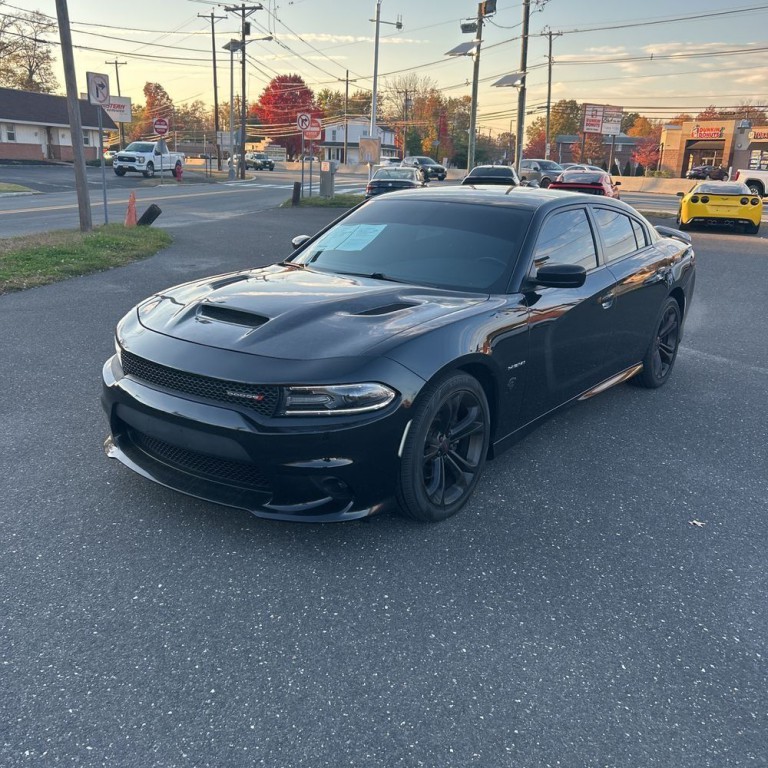 2021 Dodge Charger Image 2