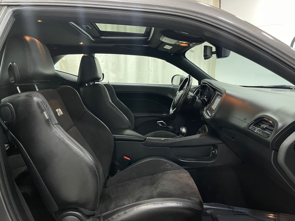 2020 Dodge Challenger Image 33