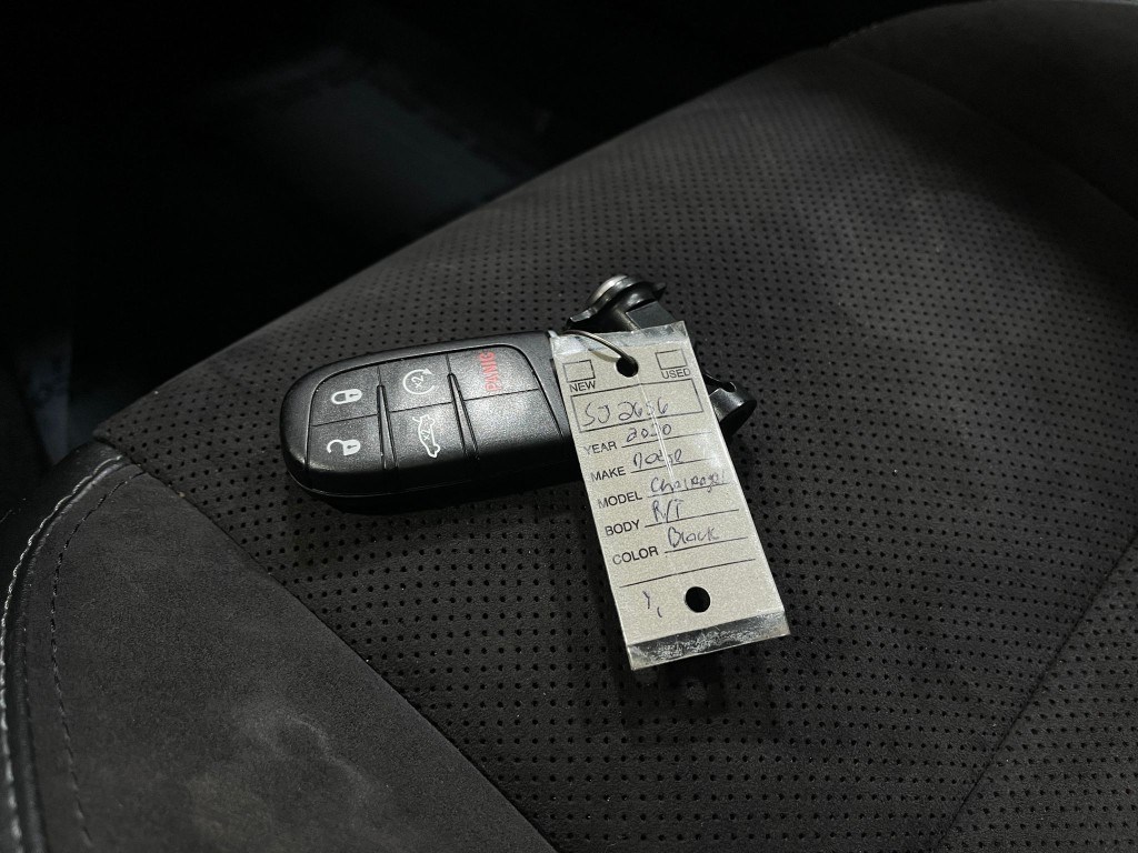 2020 Dodge Challenger Image 38