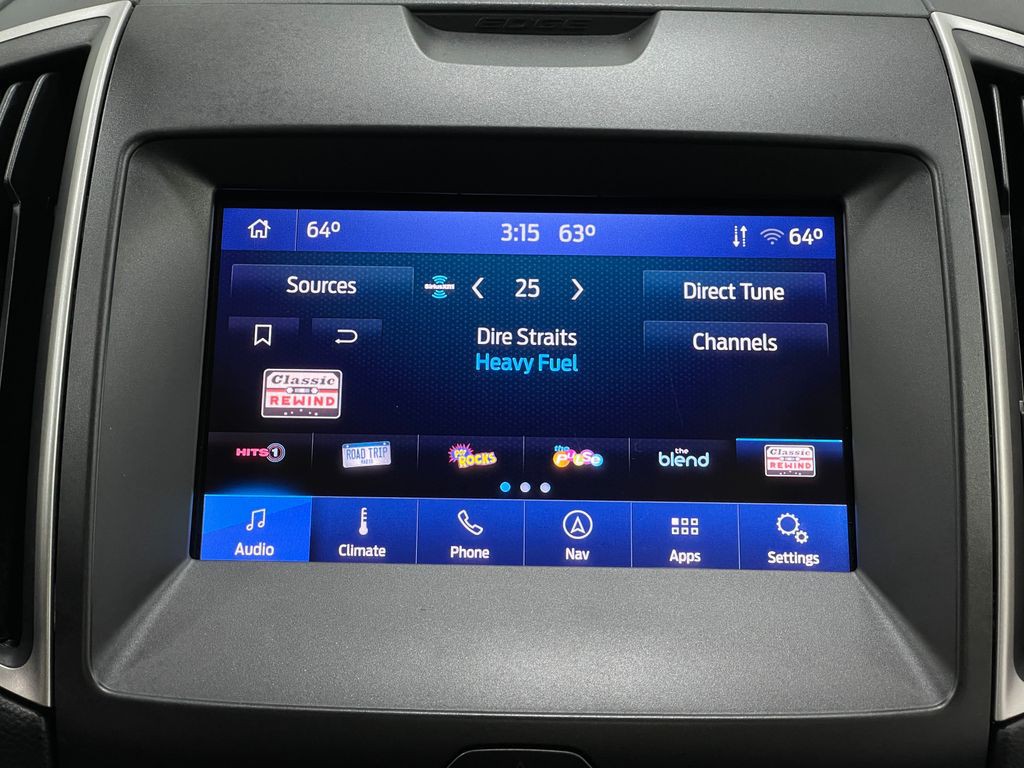 2020 Ford Edge Image 25