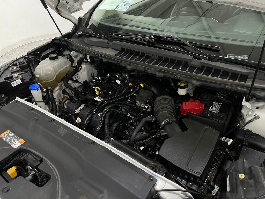 2020 Ford Edge Image 29