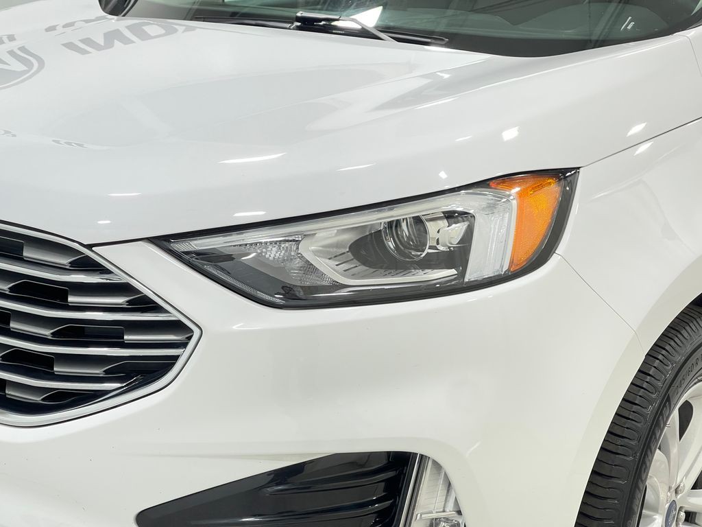 2020 Ford Edge Image 34
