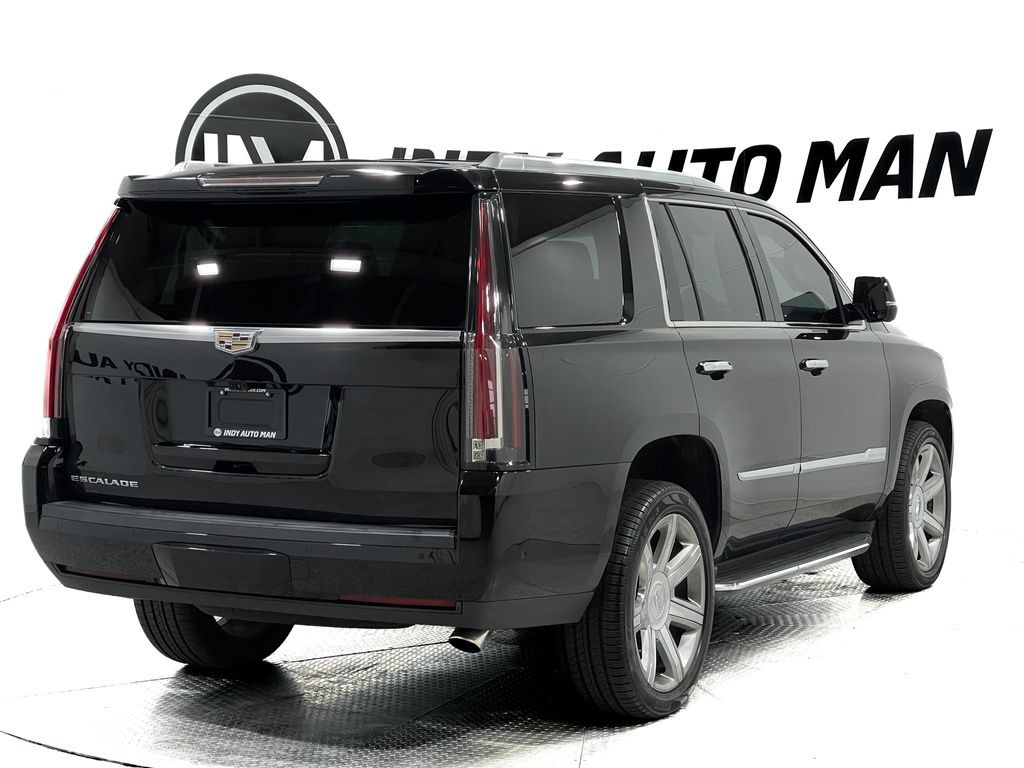 2018 Cadillac Escalade Image 4