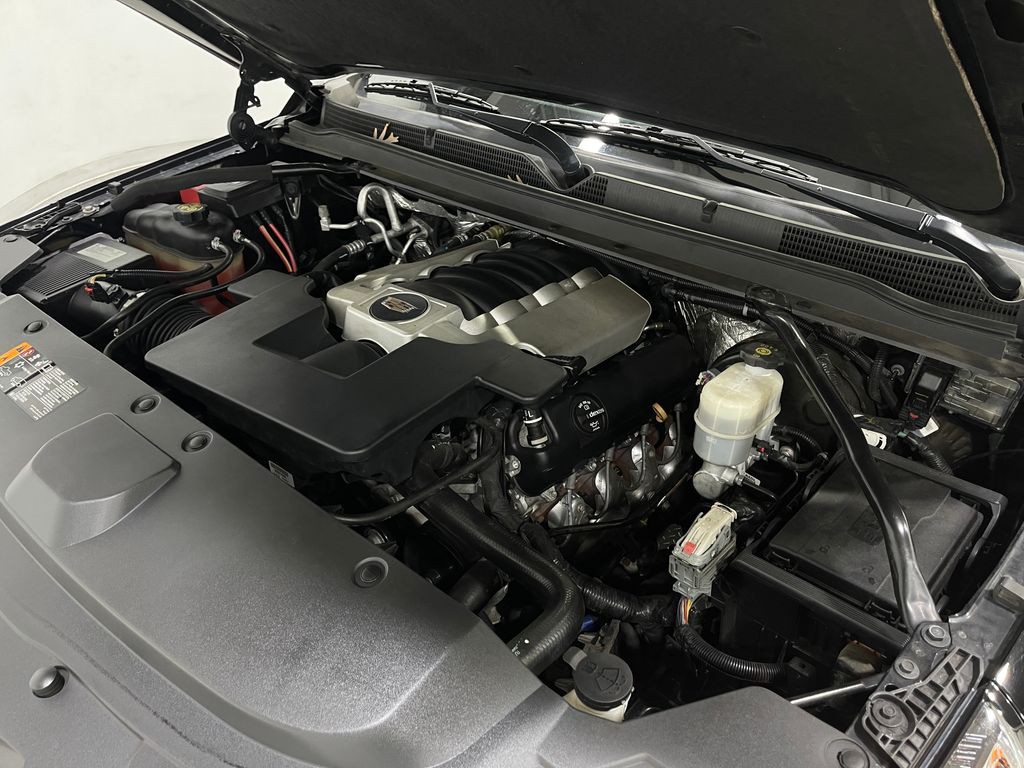 2018 Cadillac Escalade Image 28