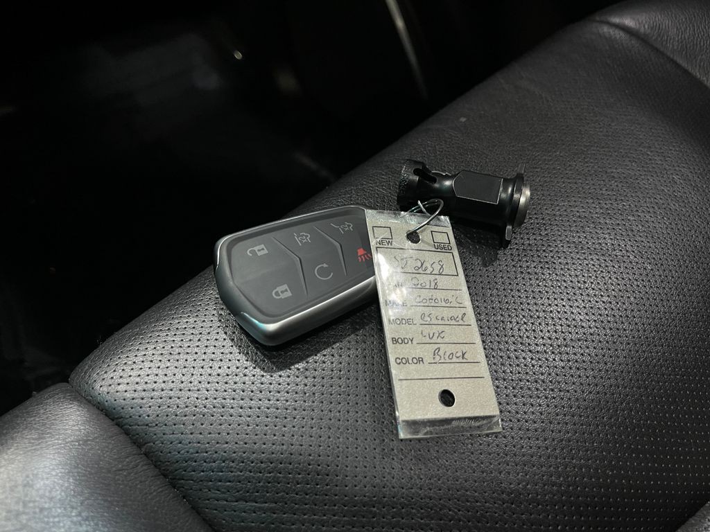 2018 Cadillac Escalade Image 40