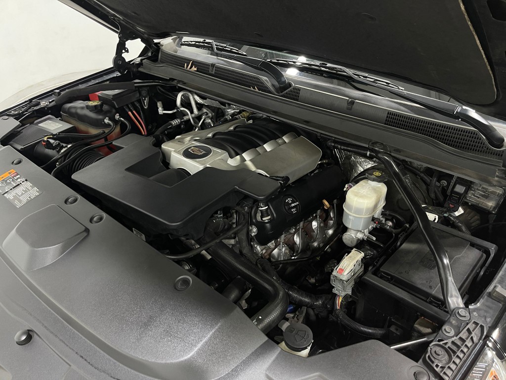 2018 Cadillac Escalade Image 28