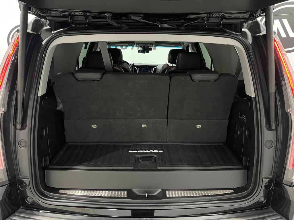 2018 Cadillac Escalade Image 29
