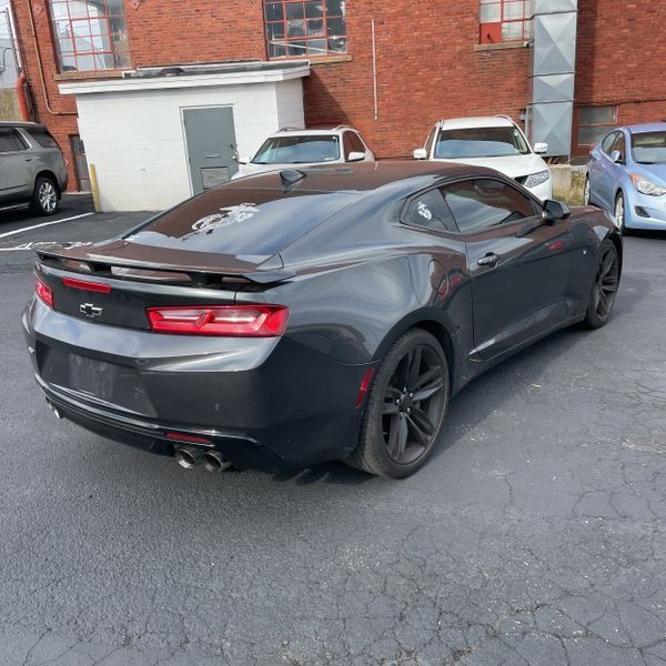 2016 Chevrolet Camaro Image 6
