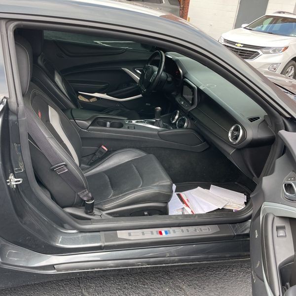 2016 Chevrolet Camaro Image 9