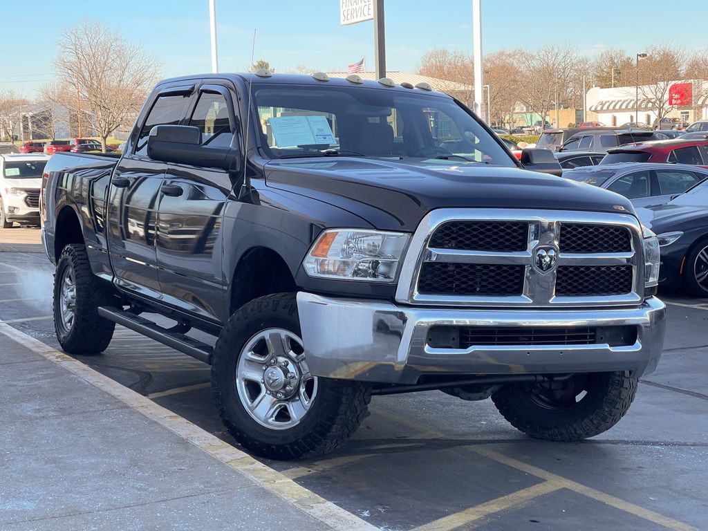 2015 RAM 2500 Image 2