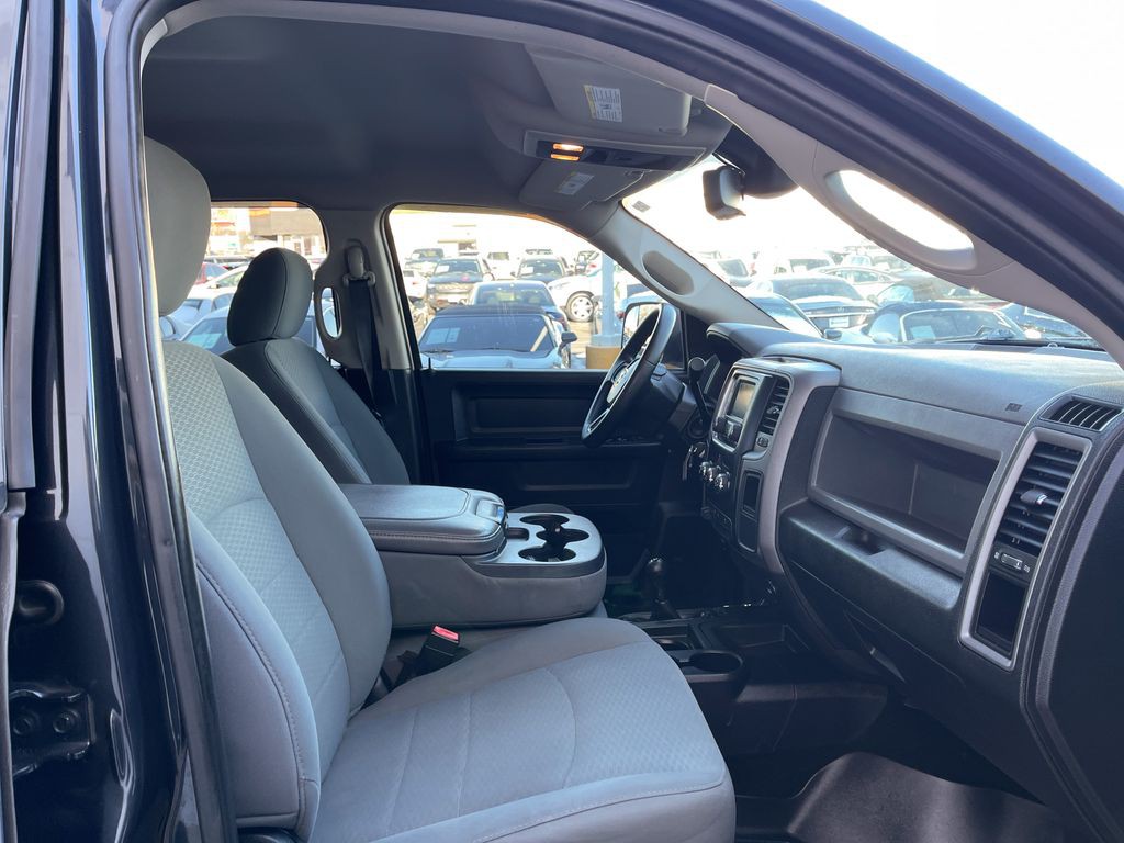 2015 RAM 2500 Image 31