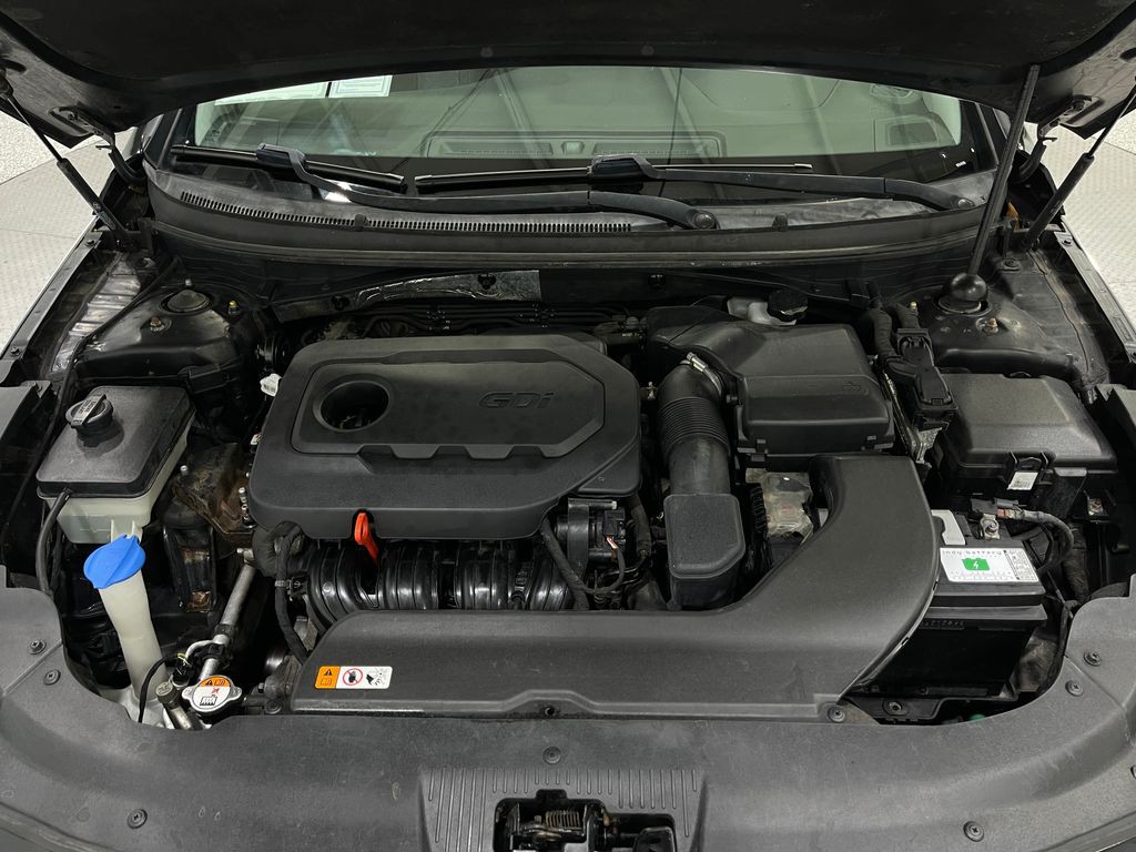 2015 Hyundai Sonata Image 24