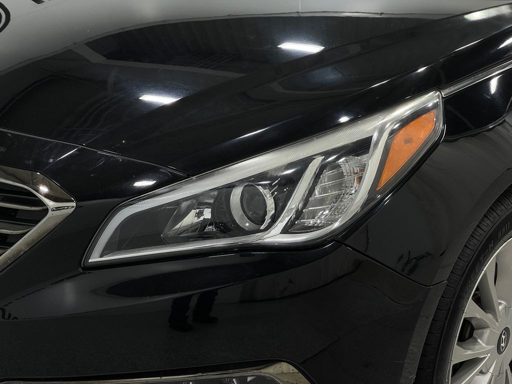 2015 Hyundai Sonata Image 30
