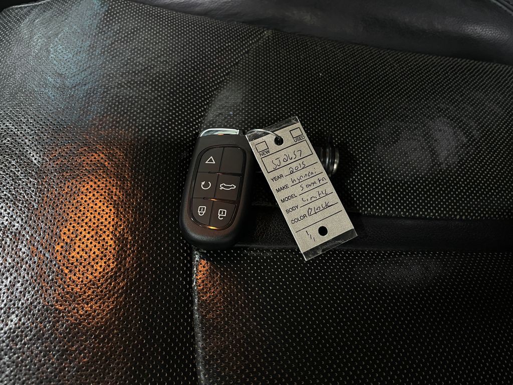 2015 Hyundai Sonata Image 34