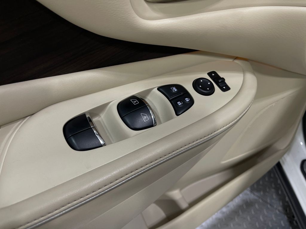 2019 Nissan Murano Image 17