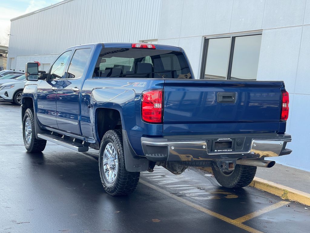 2017 Chevrolet Silverado 1500 Image 5