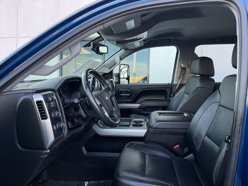 2017 Chevrolet Silverado 1500 Image 12