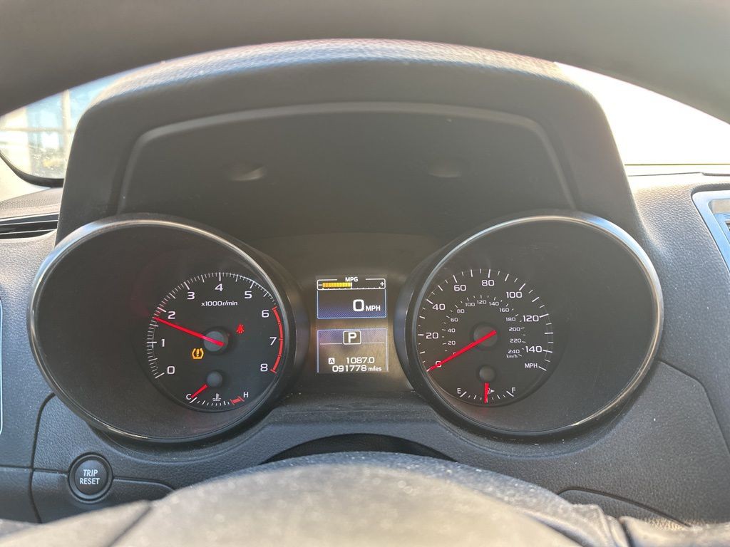 2016 Subaru Legacy Image 6