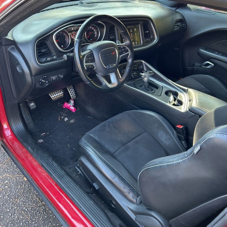 2016 Dodge Challenger Image 7