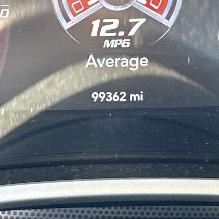 2016 Dodge Challenger Image 9