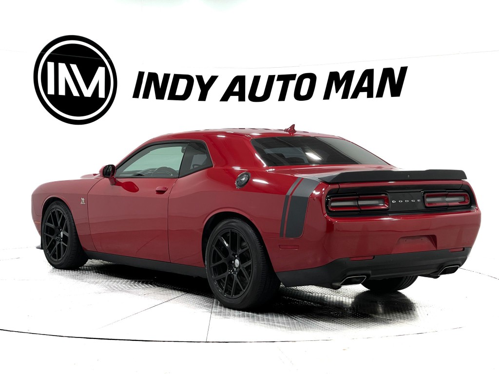 2016 Dodge Challenger Image 6