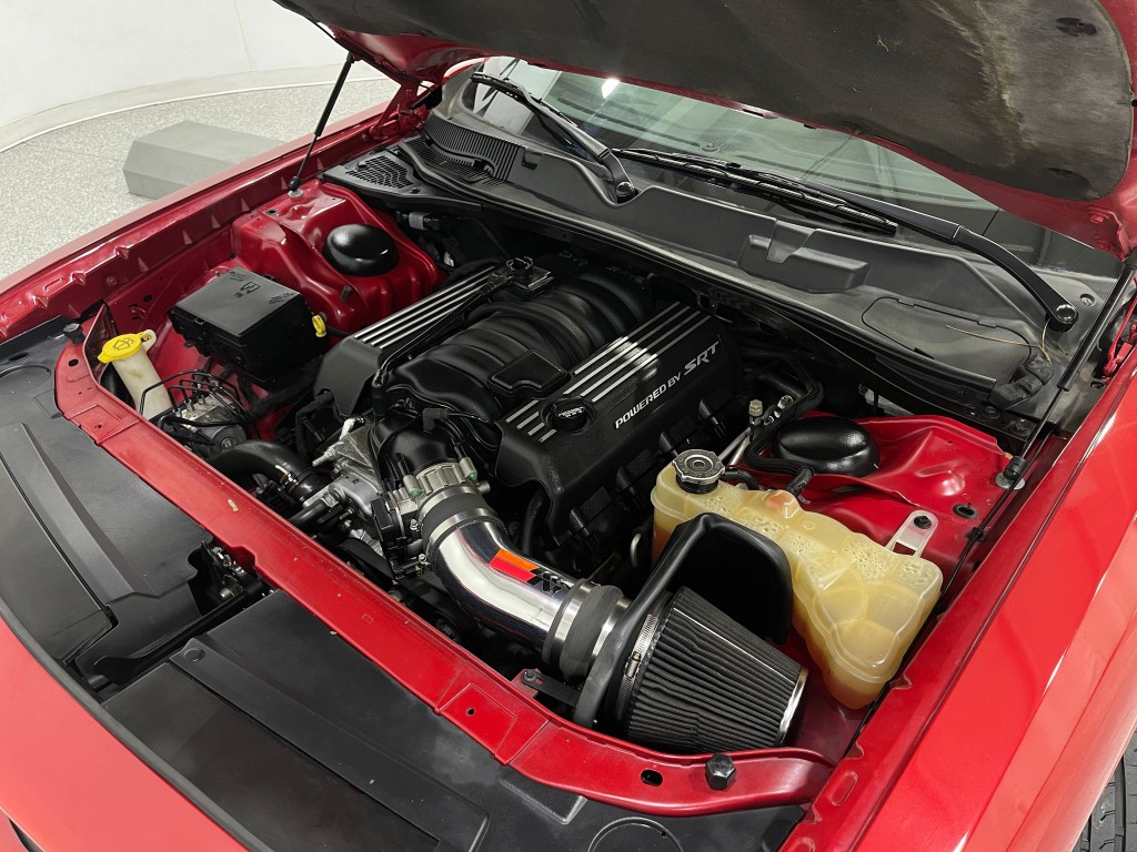 2016 Dodge Challenger Image 26