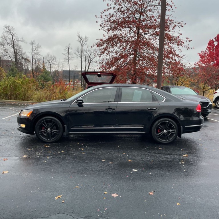 2015 Volkswagen Passat Image 4