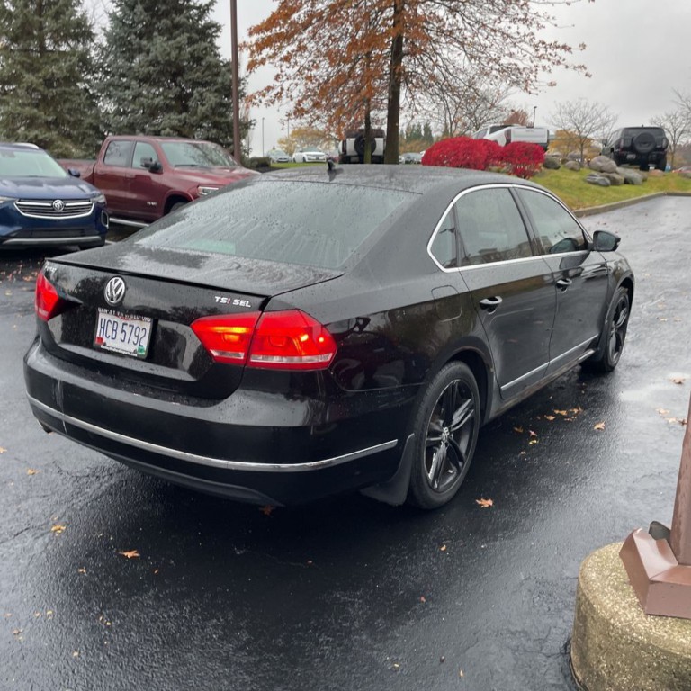 2015 Volkswagen Passat Image 5