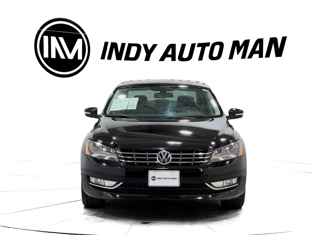 2015 Volkswagen Passat Image 9