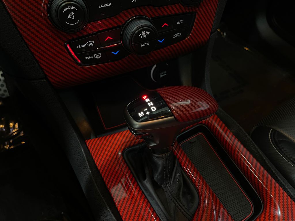 2015 Dodge Charger Image 30