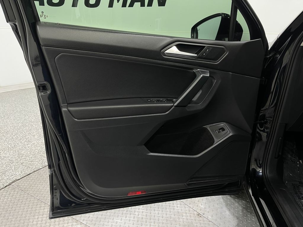 2019 Volkswagen Tiguan Image 21