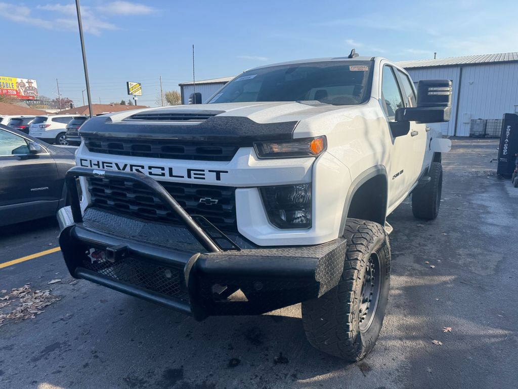 2020 Chevrolet Silverado 1500 Image 3