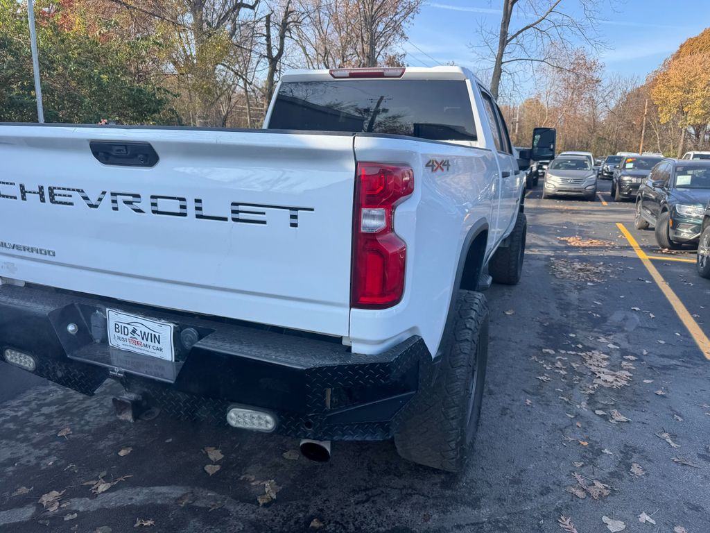 2020 Chevrolet Silverado 1500 Image 4