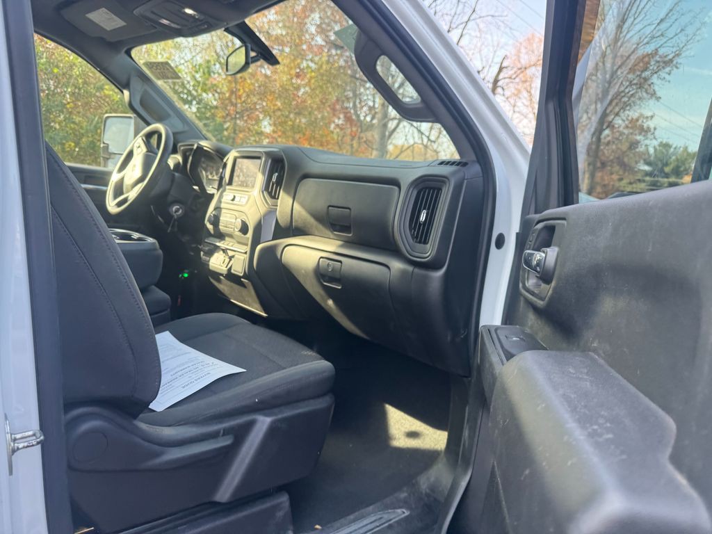 2020 Chevrolet Silverado 1500 Image 7