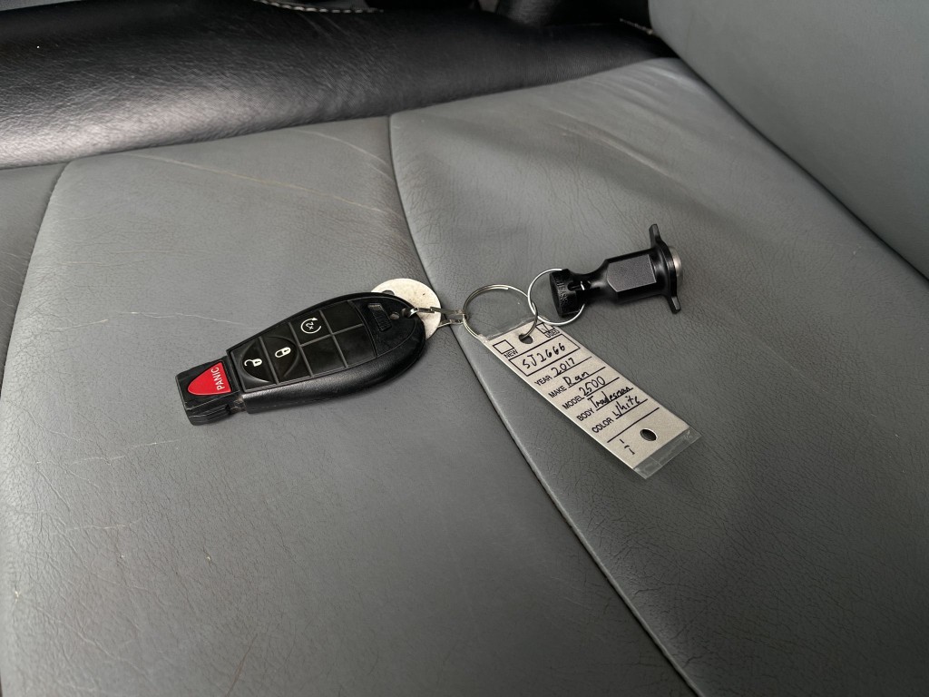 2017 RAM 2500 Image 36