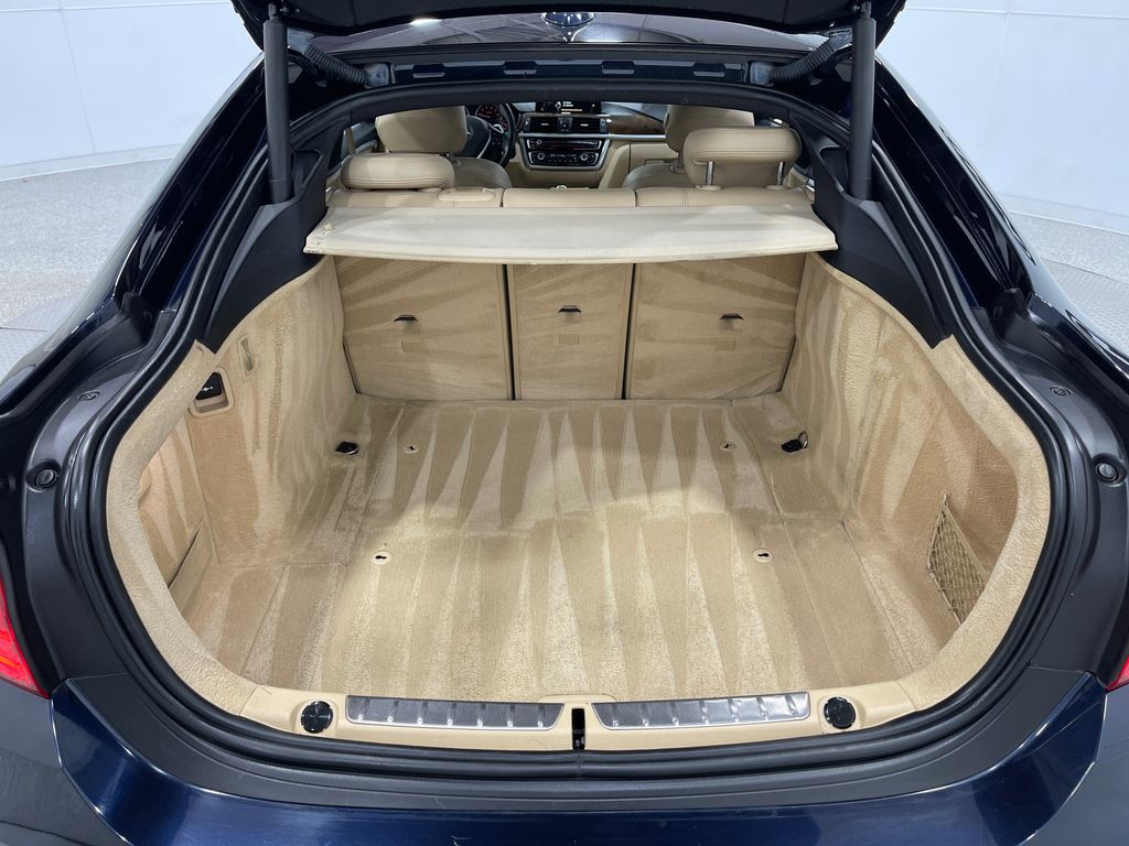 2016 BMW 4 Series Image 27