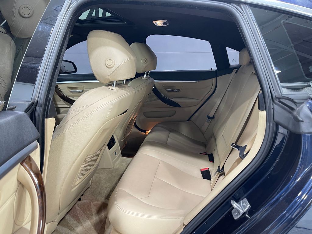 2016 BMW 4 Series Image 31