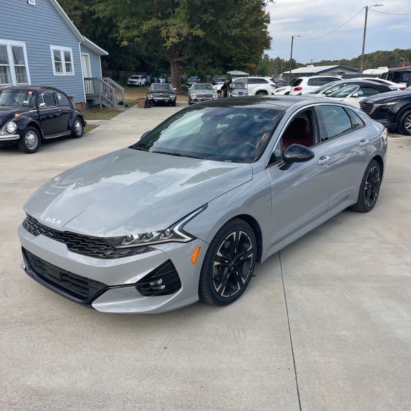 2022 Kia K5 Image 2