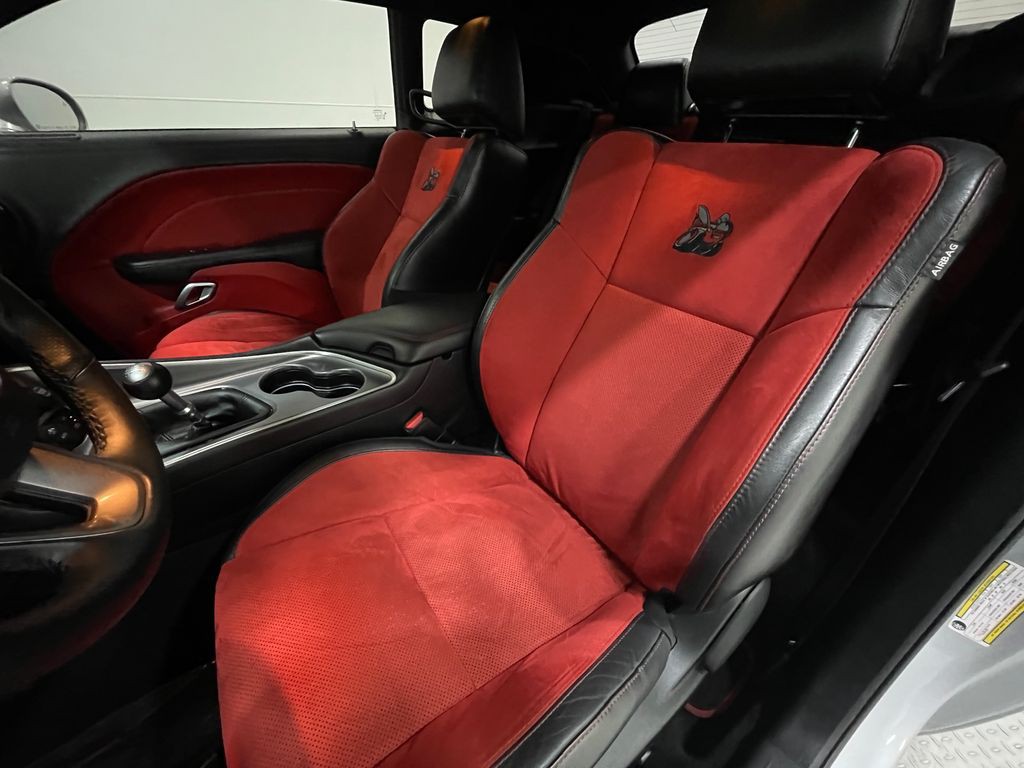 2020 Dodge Challenger Image 13