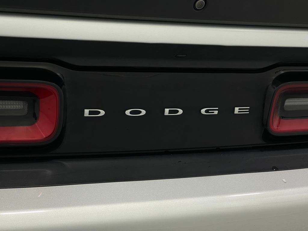 2020 Dodge Challenger Image 41