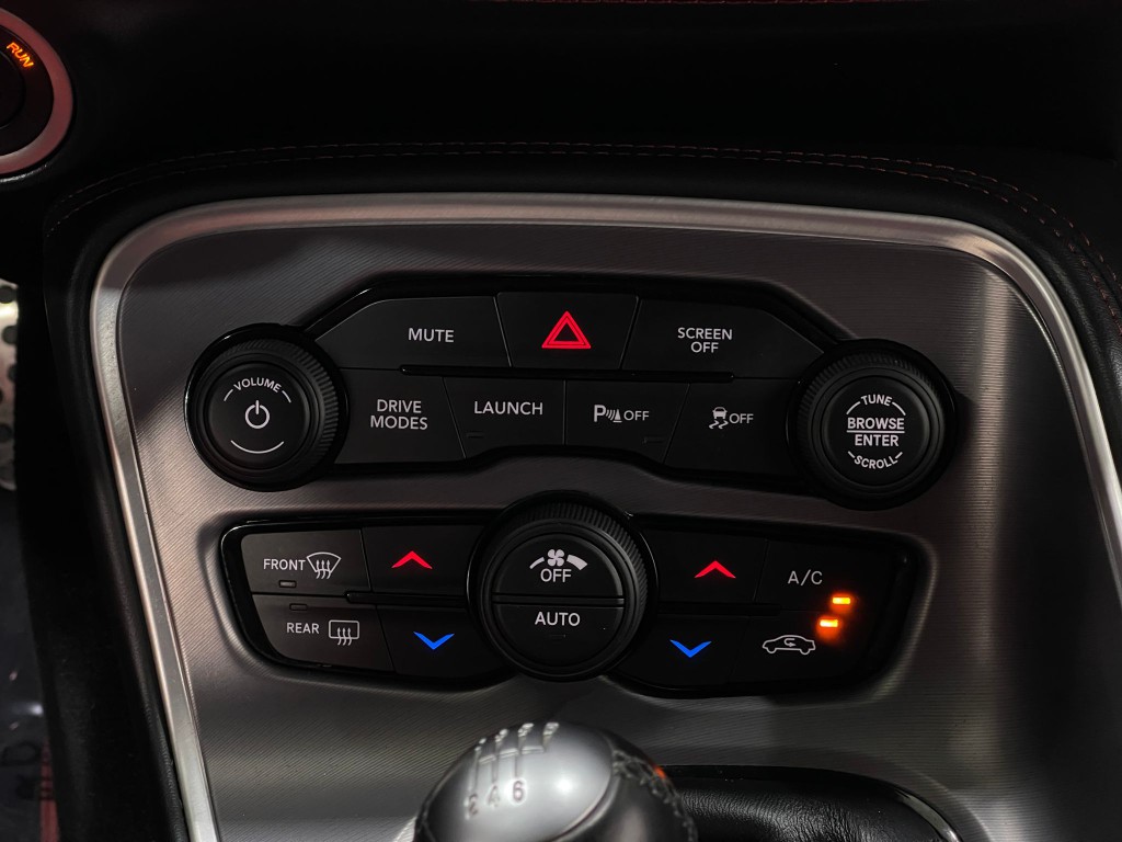 2020 Dodge Challenger Image 25