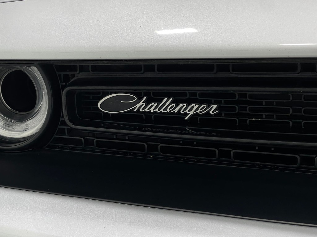 2020 Dodge Challenger Image 38