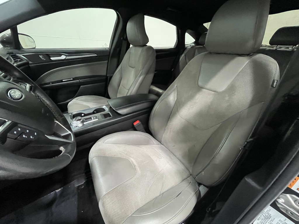 2017 Ford Fusion Image 13