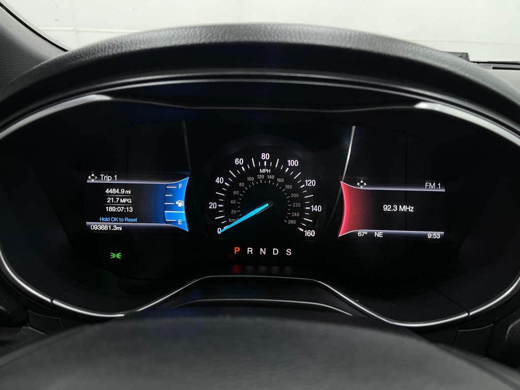 2017 Ford Fusion Image 22