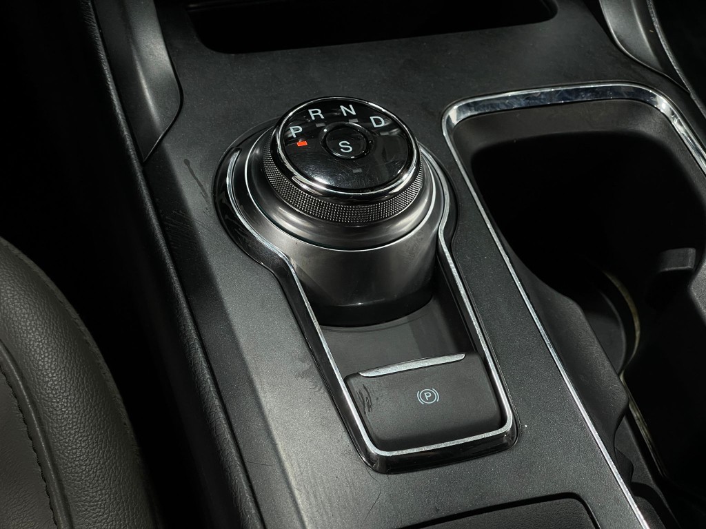 2017 Ford Fusion Image 27