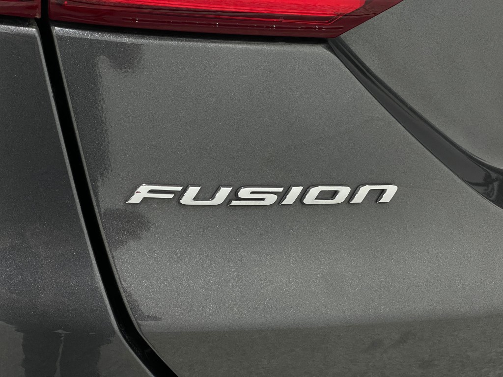 2017 Ford Fusion Image 36