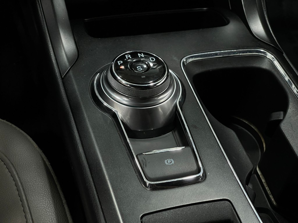 2017 Ford Fusion Image 27