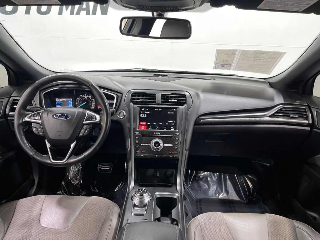 2017 Ford Fusion Image 18
