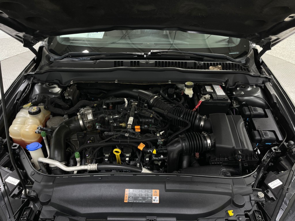 2017 Ford Fusion Image 25