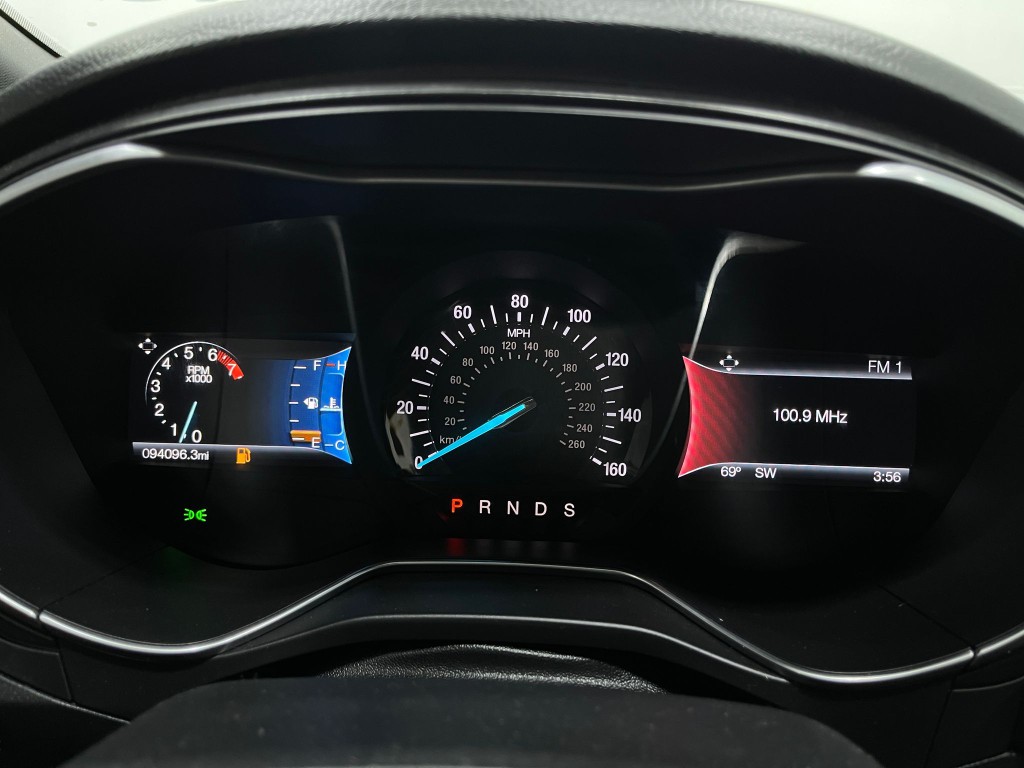 2017 Ford Fusion Image 21